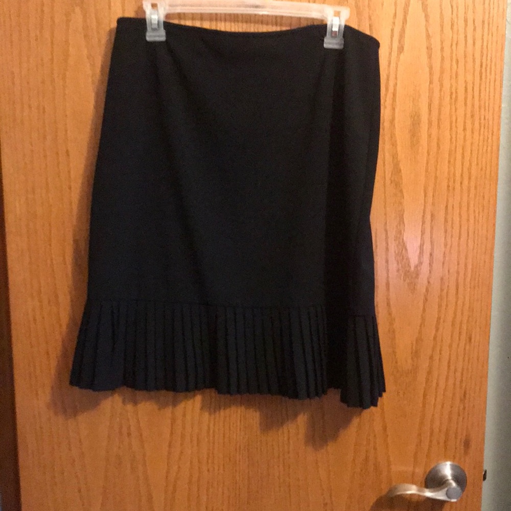 Womens black skirt